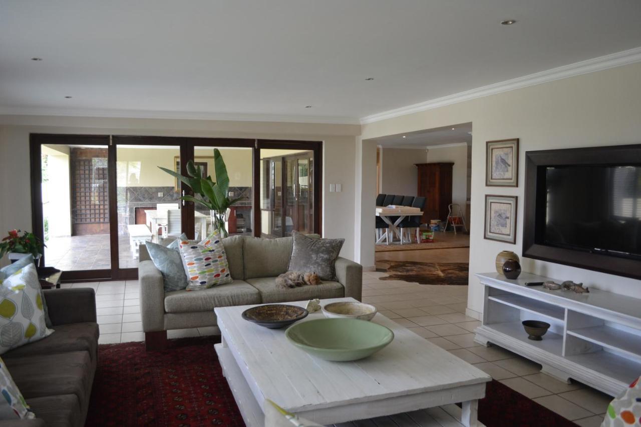 Mahogany House - Solar Powered Villa บัลลิโต ภายนอก รูปภาพ